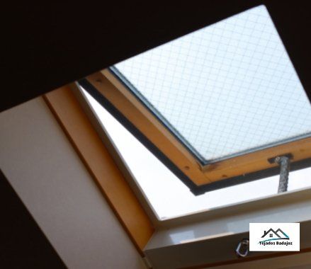 colocartragalucesentejadosenbadajoz 1920w 1